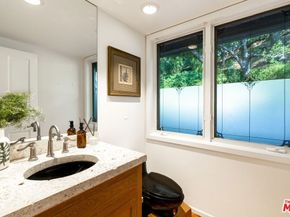 21338 Colina Drive, Topanga CA 90290