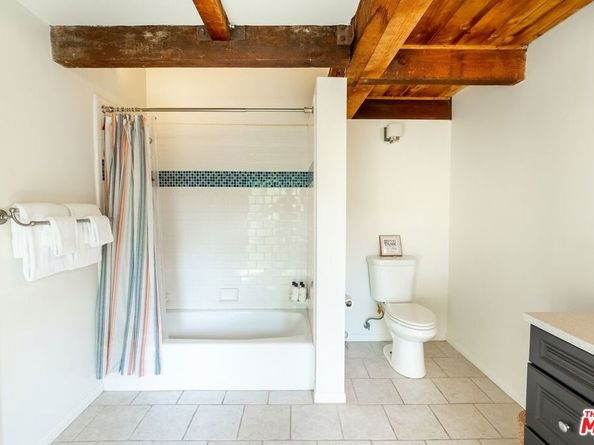 21338 Colina Drive, Topanga CA 90290