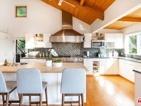 21338 Colina Drive, Topanga CA 90290