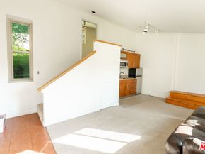21338 Colina Drive, Topanga CA 90290