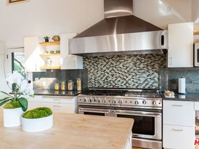 21338 Colina Drive, Topanga CA 90290