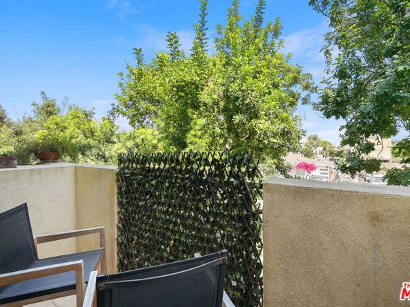 5303 Satsuma Avenue 120, North Hollywood CA 91601