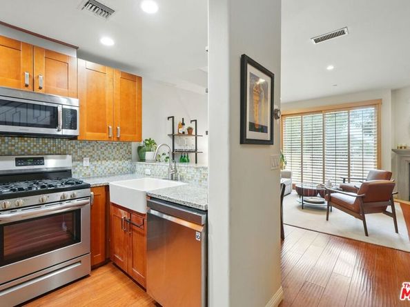 5303 Satsuma Avenue 120, North Hollywood CA 91601