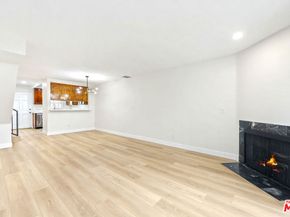 10128 Hillhaven Avenue 105, Tujunga CA 91042