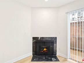 10128 Hillhaven Avenue 105, Tujunga CA 91042