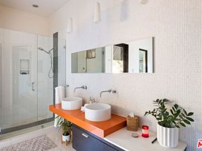 3087 Passmore Drive, Los Angeles CA 90068