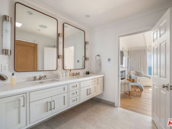 27086 Malibu Cove Colony Drive, Malibu CA 90265