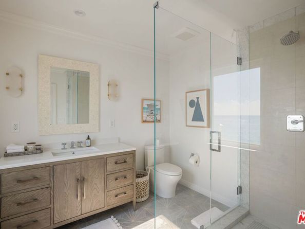 27086 Malibu Cove Colony Drive, Malibu CA 90265