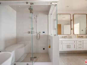 27086 Malibu Cove Colony Drive, Malibu CA 90265