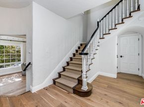 1258 E Elmwood Avenue, Burbank CA 91501