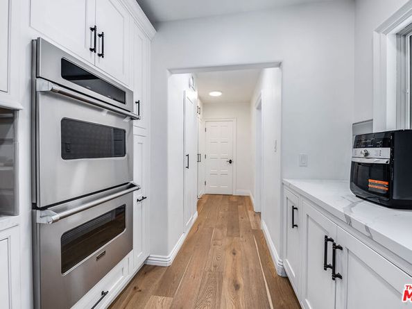 1258 E Elmwood Avenue, Burbank CA 91501