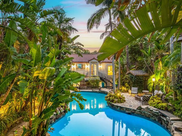 1258 E Elmwood Avenue, Burbank CA 91501