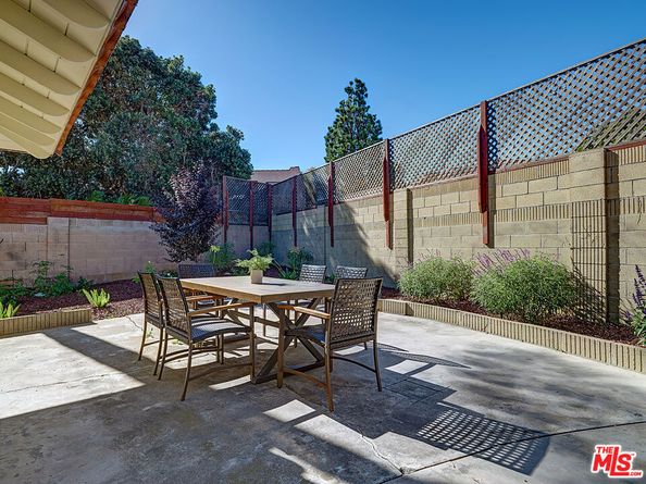5241 Glenroy Drive, Huntington Beach CA 92649
