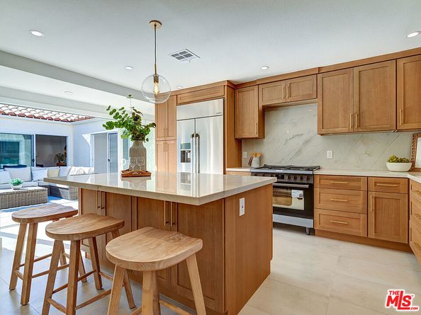 5241 Glenroy Drive, Huntington Beach CA 92649