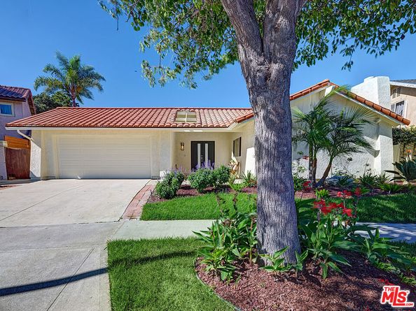 5241 Glenroy Drive, Huntington Beach CA 92649