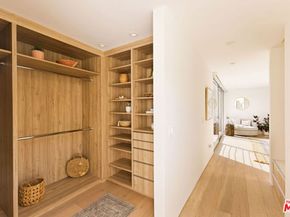 2615 La Cuesta Drive, Los Angeles CA 90046