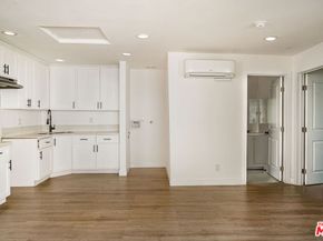 8920 Cadillac Avenue, Los Angeles CA 90034