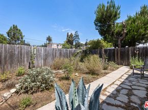 4015 Shelburn Court, Los Angeles CA 90065
