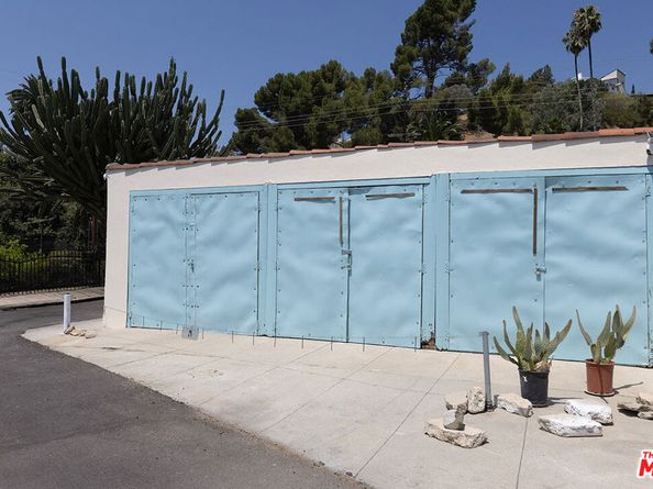 4015 Shelburn Court, Los Angeles CA 90065