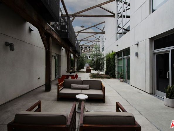 527 Molino Street 217, Los Angeles CA 90013