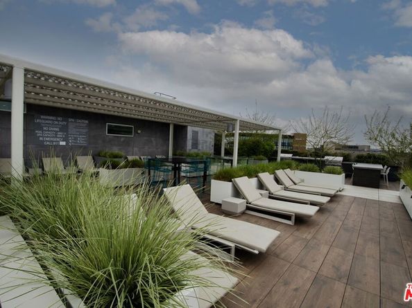 527 Molino Street 217, Los Angeles CA 90013