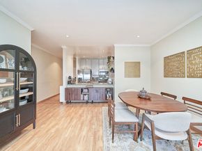 424 S Westmoreland Avenue 204, Los Angeles CA 90020