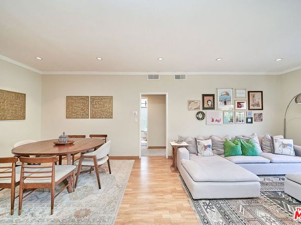 424 S Westmoreland Avenue 204, Los Angeles CA 90020