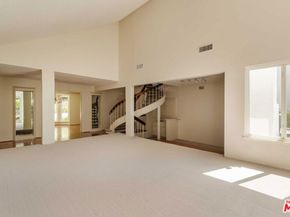 17053 Palisades Circle, Pacific Palisades CA 90272