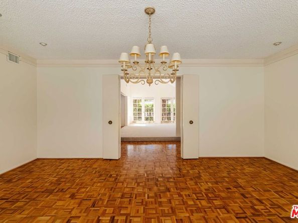 17053 Palisades Circle, Pacific Palisades CA 90272