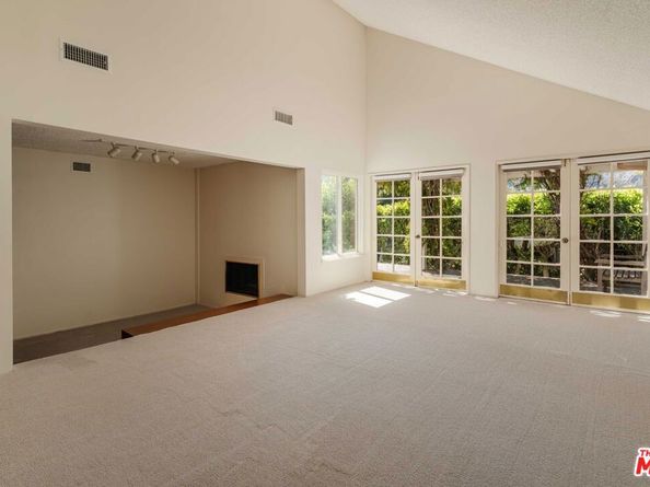 17053 Palisades Circle, Pacific Palisades CA 90272