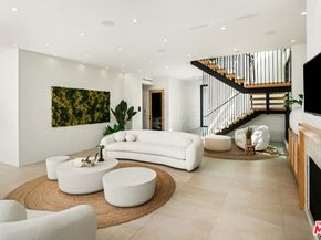 839 N Genesee Avenue, Los Angeles CA 90046