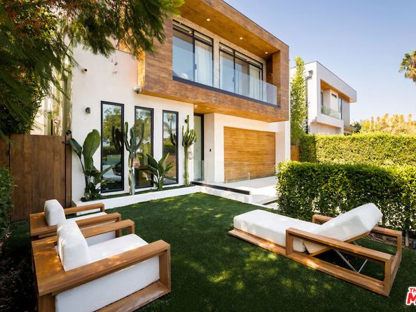 839 N Genesee Avenue, Los Angeles CA 90046