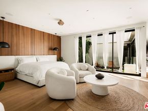 839 N Genesee Avenue, Los Angeles CA 90046