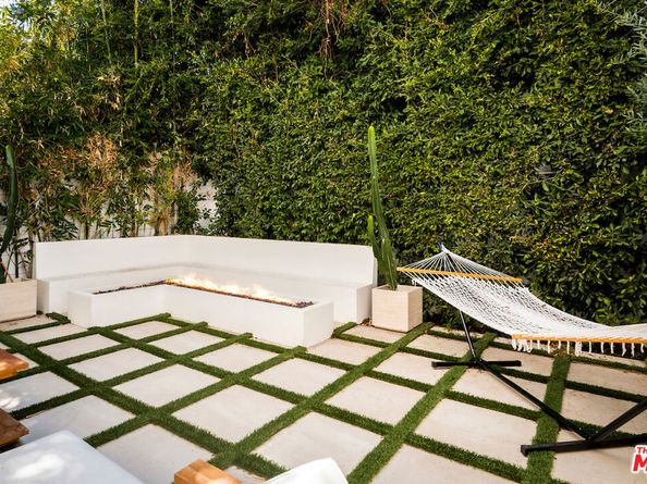 839 N Genesee Avenue, Los Angeles CA 90046