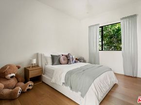 839 N Genesee Avenue, Los Angeles CA 90046
