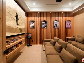 839 N Genesee Avenue, Los Angeles CA 90046