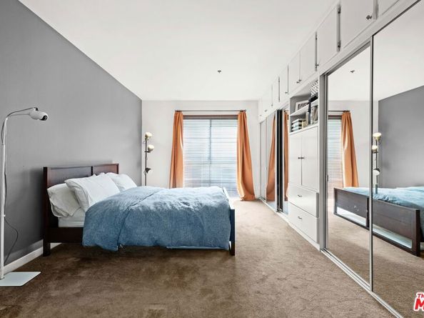 1401 S Bentley Avenue 202, Los Angeles CA 90025