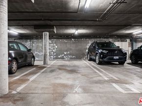 1401 S Bentley Avenue 202, Los Angeles CA 90025