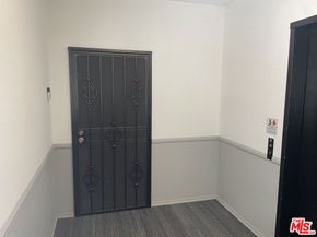 5625 Cambridge Way 301, Culver City CA 90230