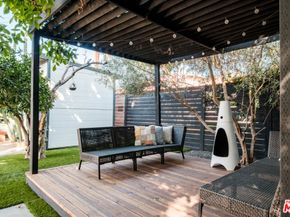 5922 4th Avenue, Los Angeles CA 90043