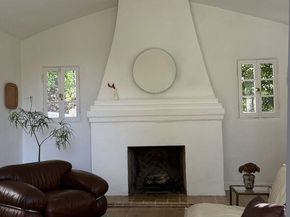 3472 Oak Glen Drive, Los Angeles CA 90068