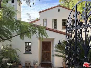 3472 Oak Glen Drive