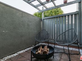 532 N Rossmore Avenue 406, Los Angeles CA 90004