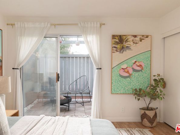 532 N Rossmore Avenue 406, Los Angeles CA 90004