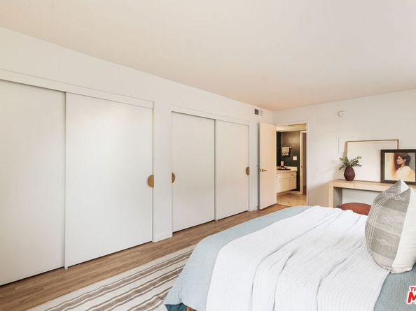 532 N Rossmore Avenue 406, Los Angeles CA 90004
