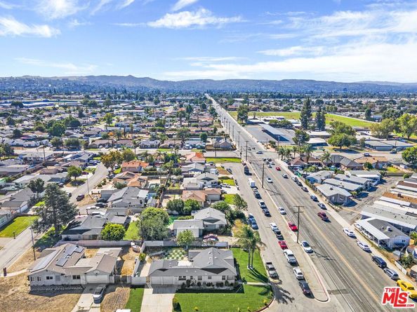 5042 N Glendora Avenue, Covina CA 91724