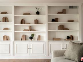 2745 La Cuesta Drive, Los Angeles CA 90046