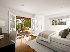 2745 La Cuesta Drive, Los Angeles CA 90046