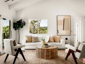 2745 La Cuesta Drive, Los Angeles CA 90046