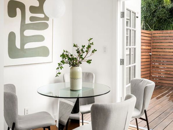 2745 La Cuesta Drive, Los Angeles CA 90046